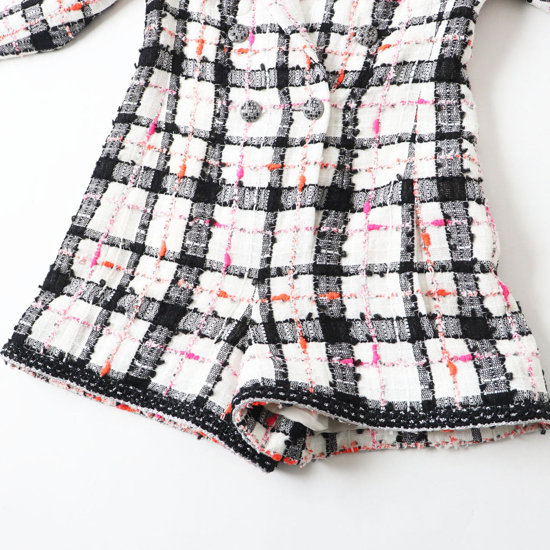 CHANEL overalls 20S P64167 Outer material: 89% nylon, Outer material: 4% cotton, Outer material: 4% acrylic, Outer material: 3% rayon, Lining: , Slit thread specification Lining: 100% silk White Black Pink Orange Women 34 Used Authentic