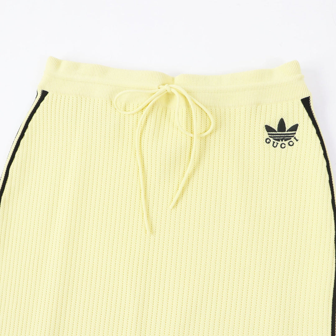 GUCCI Long skirt 697710 Outer material: 54% rayon, Outer material: 27% polyester, Outer material: 2% polyurethane, Part: 100% polyester Yellow black Women L (175/74Y) Used Authentic