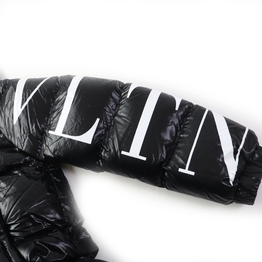 VALENTINO Down jacket UB3CN01P5LE Outer: 100% nylon, Lining: 100% nylon, Filling: 100% polyester, Filling: 80% down, Filling: 20% feather black Women 36 Used Authentic