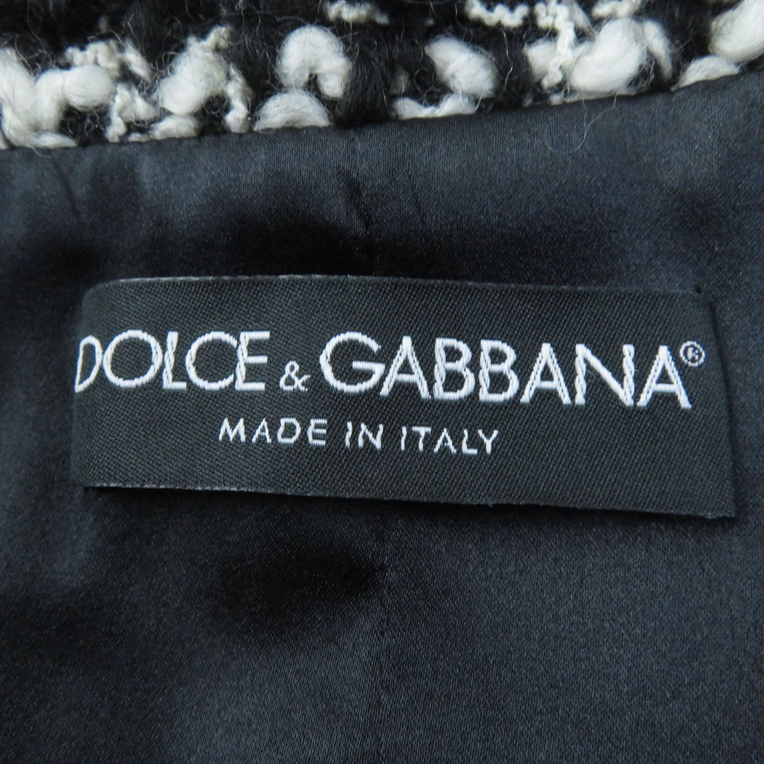 DOLCE&GABBANA ensemble Main: 78% wool, Main: 18% nylon, Main: 3% mohair, Main: 3% alpaca, Lining: 96% silk, : 3% alpaca Lining: 100% polyester black Women (Top) 36, (Bottom) 38 Used Authentic