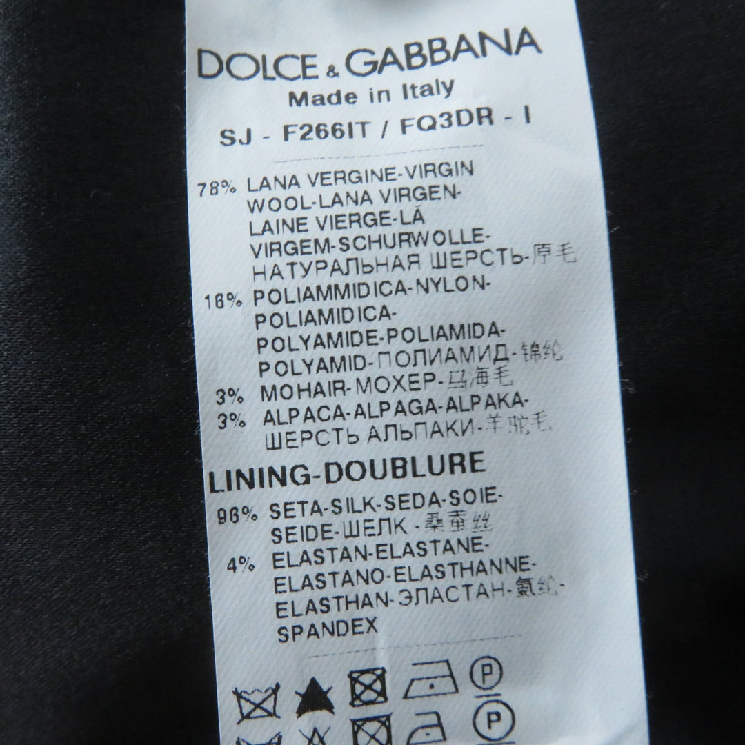 DOLCE&GABBANA ensemble Main: 78% wool, Main: 18% nylon, Main: 3% mohair, Main: 3% alpaca, Lining: 96% silk, : 3% alpaca Lining: 100% polyester black Women (Top) 36, (Bottom) 38 Used Authentic