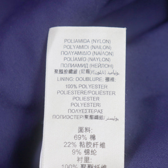 BURBERRY LONDON one piece Outer: 69% cotton, 22% viscose, 9% nylon; Lining: 100% polyester Navy Women 36 Used Authentic