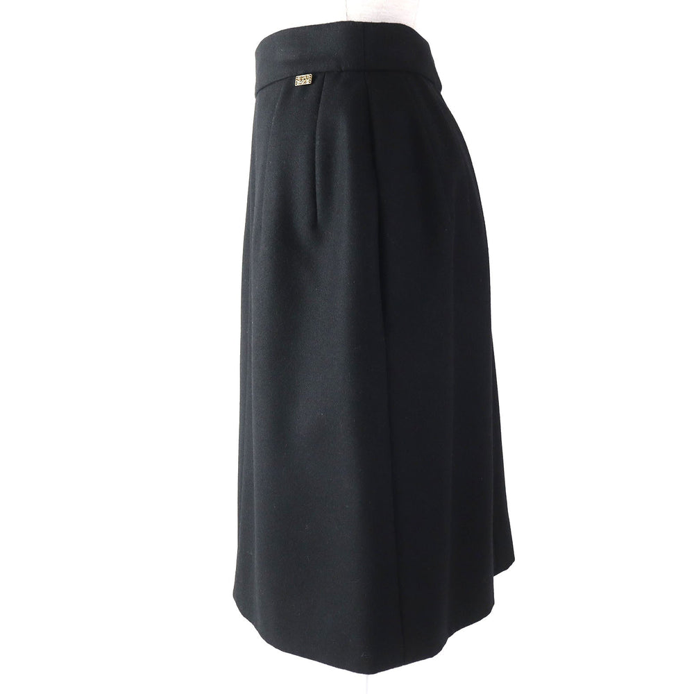 CHANEL skirt P41438 Outer: 75% wool, Outer: 25% cashmere, Lining: 100% silk black Women 38 Used Authentic