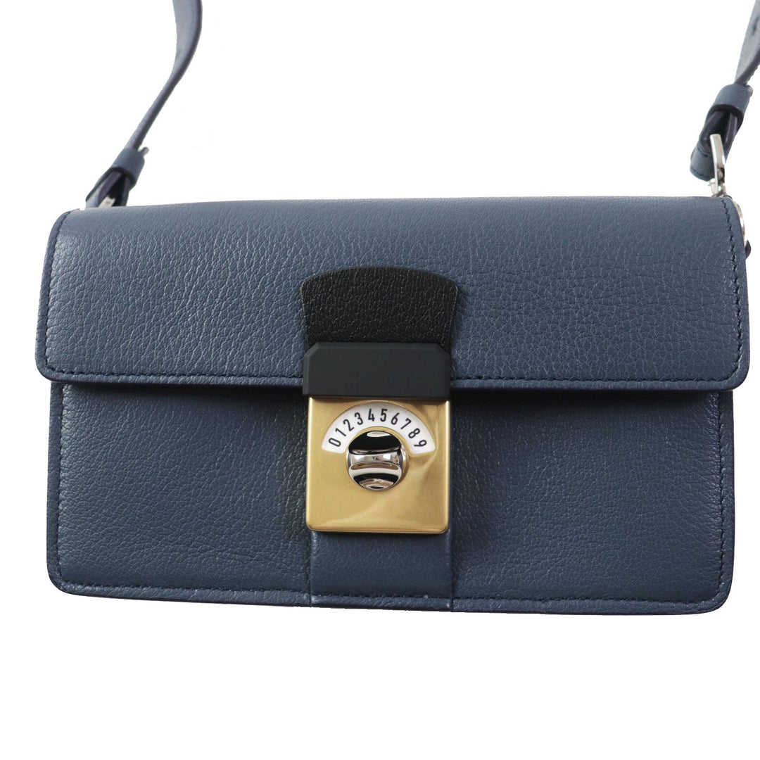 Maison Margiela Shoulder Bag SB1WD0002 Main: Leather Navy white NEW LOCK New Lock Horizontal Women Used Authentic