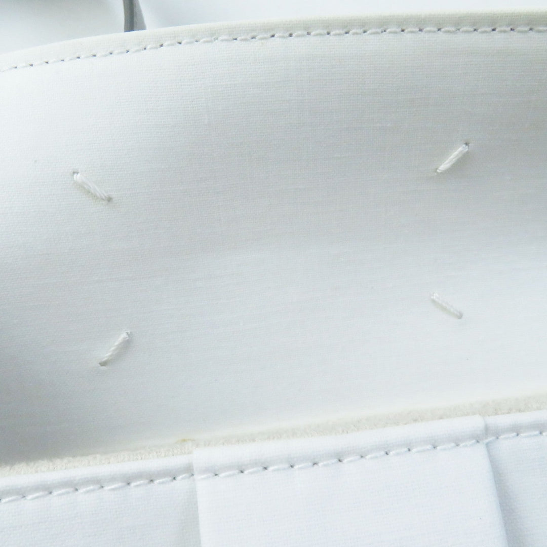 Maison Margiela Shoulder Bag SB1WD0002 Main: Leather Gray white NEW LOCK New Lock Horizontal Women Used Authentic