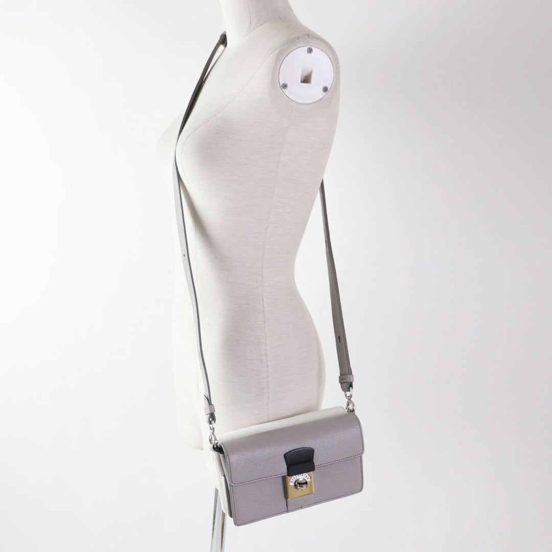 Maison Margiela Shoulder Bag SB1WD0002 Main: Leather Gray white NEW LOCK New Lock Horizontal Women Used Authentic