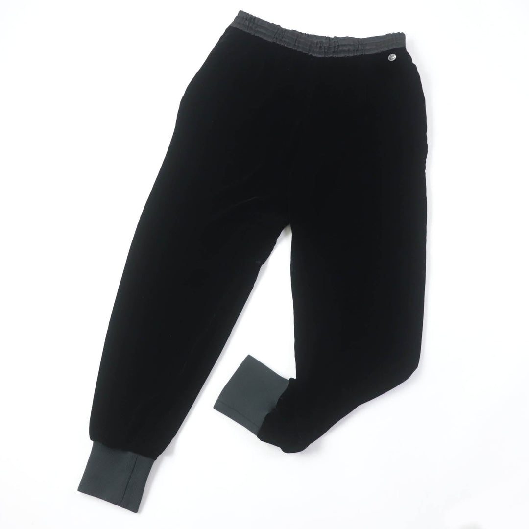 CHANEL Pants P65297 Main: 92% rayon, Main: 8% silk, Part: 86% rayon, Part: 12% polyamide (nylon), Part: 2% elastane (polyurethane), Part: 100% silk black Women 42 Used Authentic