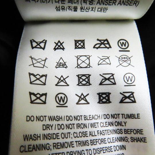 BURBERRY down coat 8044680 Outer material: 100% nylon, Lining: 100% nylon, Filling: 90% down, Filling: 10% feather, Upper lining: 100% polyester, Collar back: 100% polyester, Leather part: 100% cowhide black Women S Used Authentic