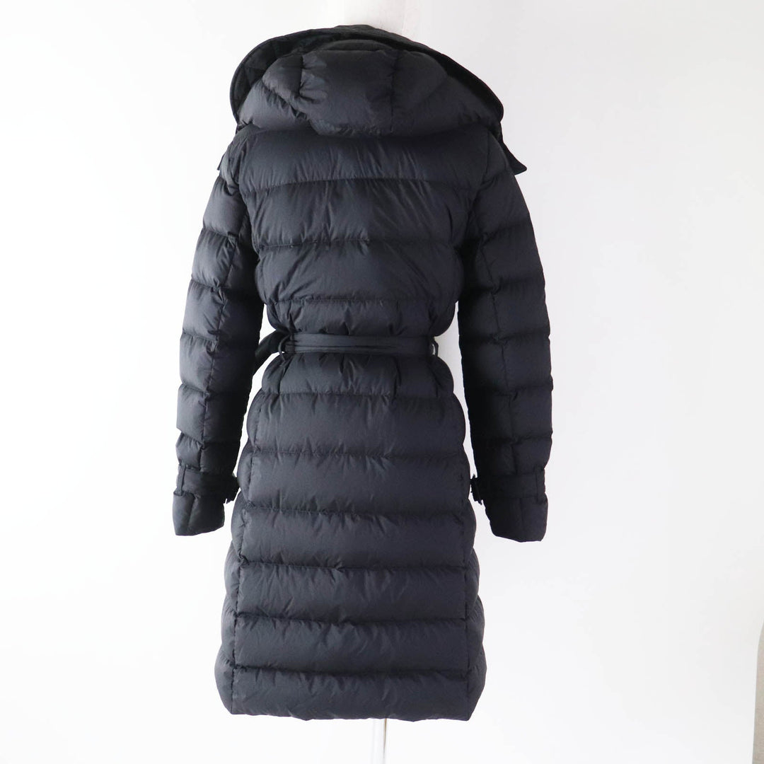 BURBERRY down coat 8044680 Outer material: 100% nylon, Lining: 100% nylon, Filling: 90% down, Filling: 10% feather, Upper lining: 100% polyester, Collar back: 100% polyester, Leather part: 100% cowhide black Women S Used Authentic