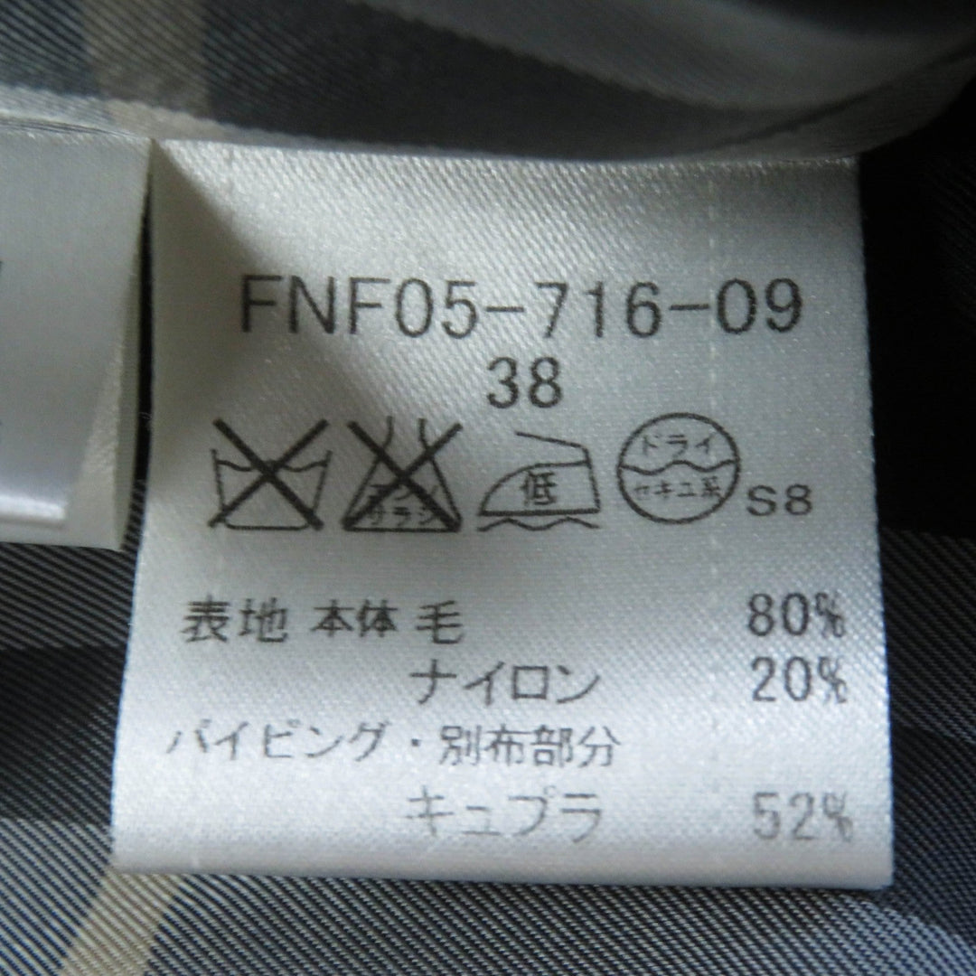 BURBERRY BLUE LABEL coat FNF05-716-09 Outer: 80% wool, Outer: 20% nylon, Lining: cupra, Lining: polyester, Sleeve lining: polyester, Piping (separate fabric): 52% cupra, 48% polyester, Fur: raccoon dog black Women 38 Used Authentic