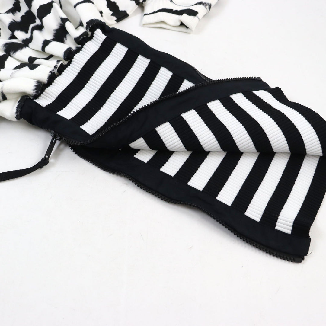 BURBERRY Hoodie 4563724 Outer material: 100% cotton, Outer material: 77% polyester, Outer material: 15% polyamide (nylon), Outer material: 8% elastane (polyurethane) White black Watercolour Print Reconstructed Hoodie mens XS Used Authentic