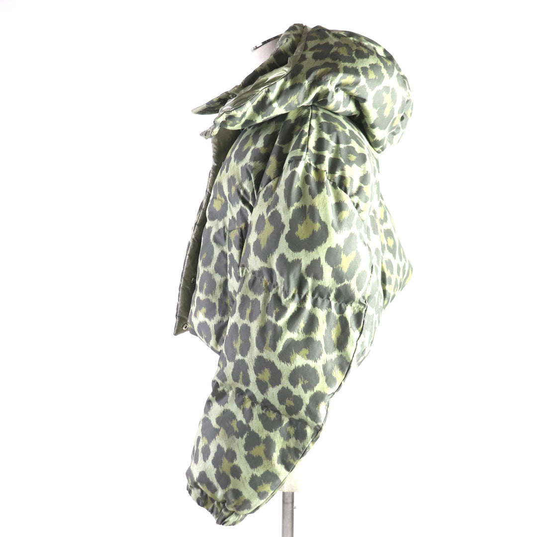 Sacai Blouson 22-06404 Outer: 100% polyester, Lining: 100% nylon, Filling: 100% polyester green Women 1 Used Authentic