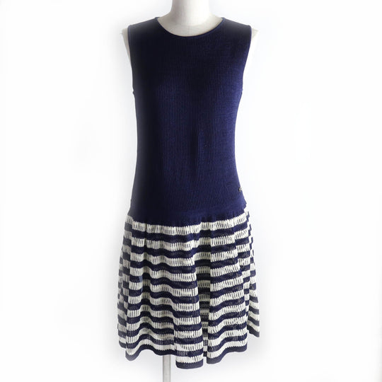 CHANEL one piece P56169 Main: 38% paper, 32% polyester, 30% cupra Navy Ivory Women 38 Used Authentic