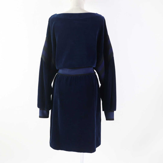 GUCCI one piece 695679 Outer: 85% cotton, Outer: 15% nylon, Part: 100% nylon, Lining: 100% cotton, Trimming: 91% polyester, 9% polyurethane, Embroidery: 65% polyester, 31% cotton, 4% nylon Navy Trefoil embroidered chenille dress Women S Used Authentic