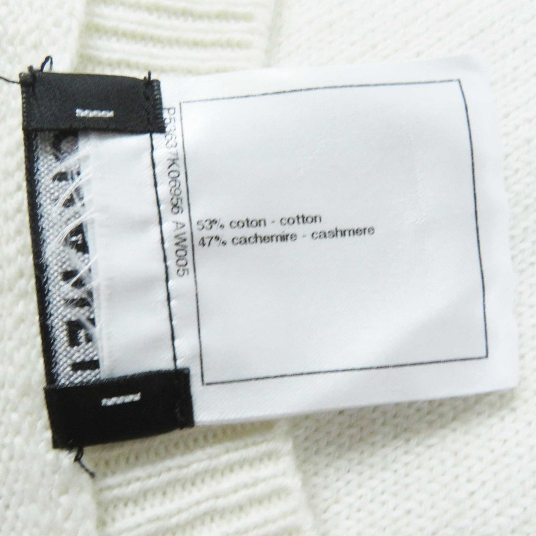 CHANEL one piece P53637 Outer material: 53% cotton, Outer material: 47% cashmere white Women 44 Used Authentic