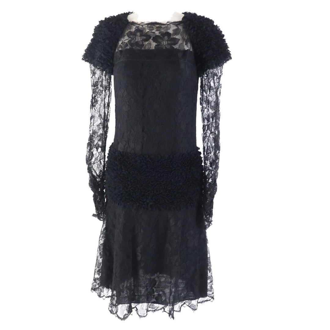 CHANEL one piece P41859 Outer: 73% rayon, Outer: 27% nylon, Lining: 100% silk black Women 38 Used Authentic