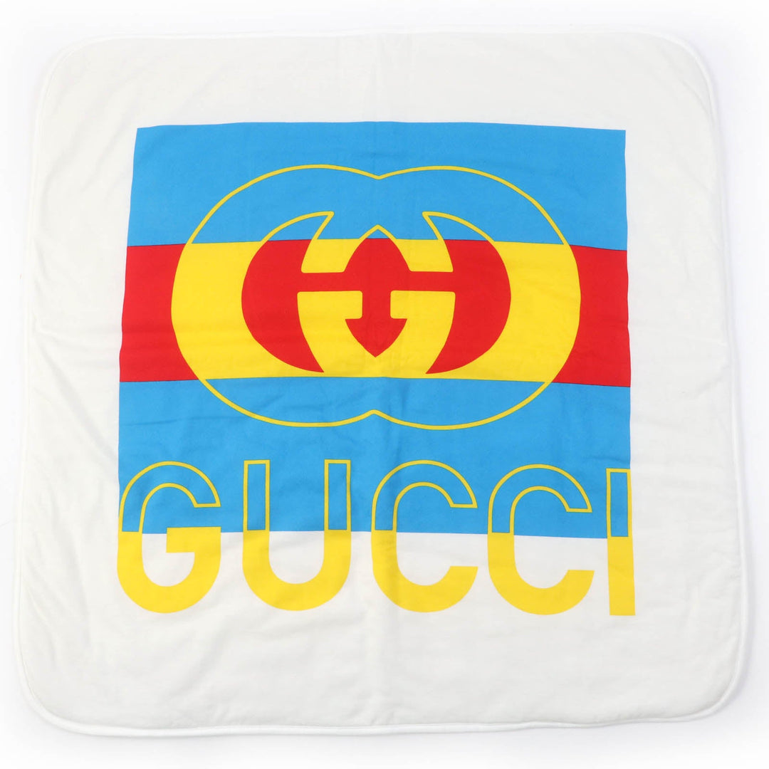 GUCCI shawl 727885 Main: 100% cotton, Part: 100% cotton, Filling: 50% wool, 50% polyester white Kids Used Authentic