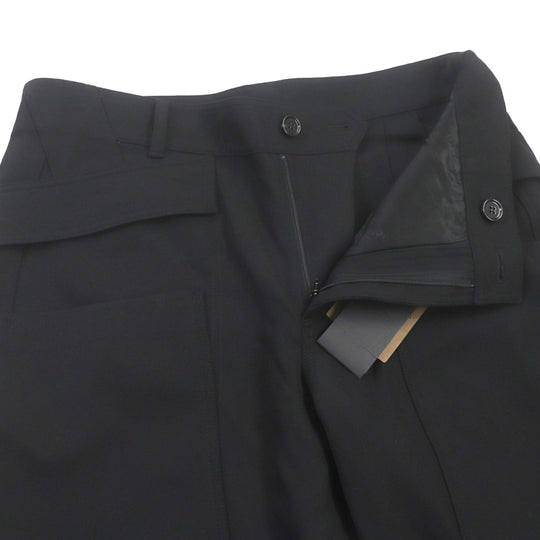 BURBERRY Shorts 8051915 Outer: 100% wool, Lining: 100% cupra, Pocket lining: 100% cotton black Panelled shorts mens 52 Used Authentic