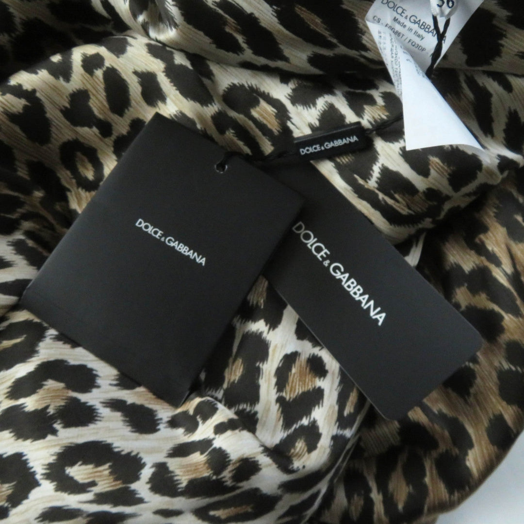 DOLCE&GABBANA coat Outer: 50% wool, Outer: 20% nylon, Outer: 15% mohair, Outer: 15% alpaca, Lining: 96% silk, Lining: 4% elastane Black beige Women 36 Used Authentic