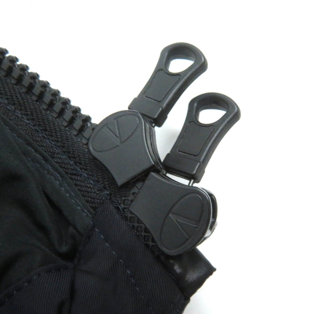 VALENTINO Down jacket UV0CNB206TC Outer: 100% polyester, Outer: 100% polyamide (nylon), Outer: 100% wool, Outer: 100% polyamide (nylon), Lining: 100% polyester Black Dark Navy White RE-SEW mens M Used Authentic