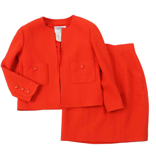 CHANEL setup Outer: 100% wool, Lining: 100% silk vermilion Women 40 Used Authentic