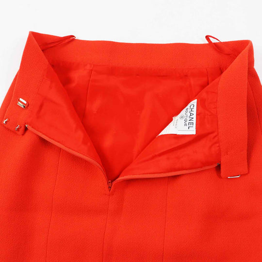 CHANEL setup Outer: 100% wool, Lining: 100% silk vermilion Women 40 Used Authentic