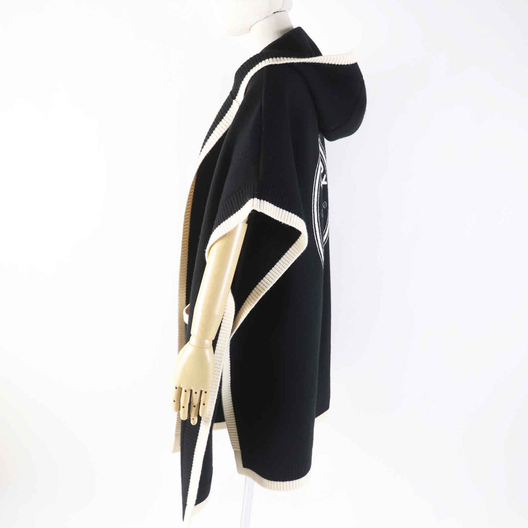 BURBERRY poncho 8031544 Outer material: 70% wool, Outer material: 28% cashmere, Outer material: 1% polyamide (nylon) Black White Women ONE SIZE Used Authentic
