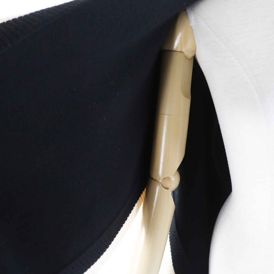 BURBERRY poncho 8031544 Outer material: 70% wool, Outer material: 28% cashmere, Outer material: 1% polyamide (nylon) Black White Women ONE SIZE Used Authentic