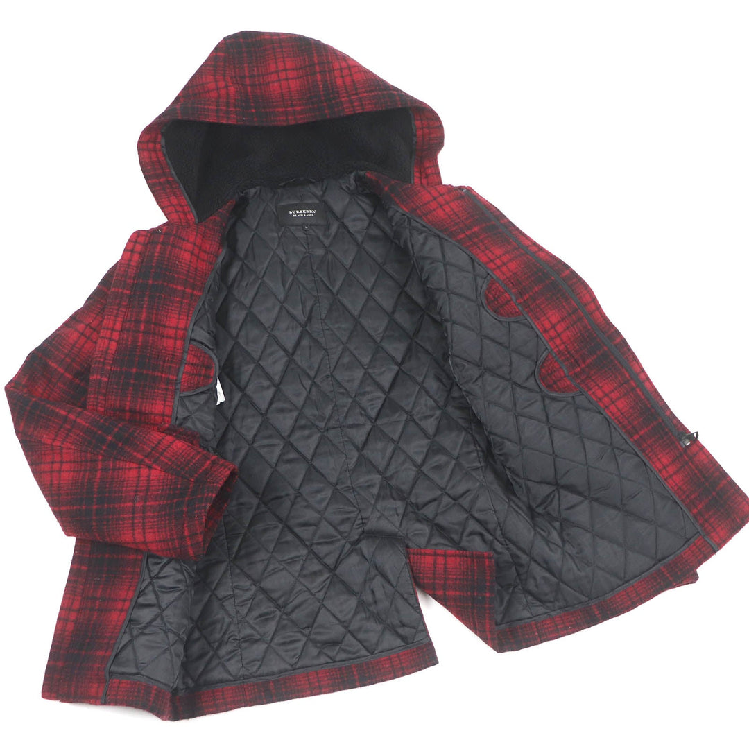 BURBERRY BLACK LABEL Duffel coat Outer material: 80% wool, Outer material: 13% nylon, Outer material: 5% polyester, Outer material: 2% acrylic, Lining: 100% polyester Red black mens M Used Authentic