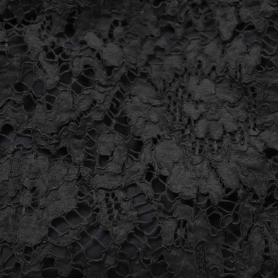 VALENTINO one piece WB3VAW906FR Outer material: 100% silk, Outer material: 45% rayon, Outer material: 32% cotton, Outer material: 19% nylon, Outer material: 4% polyurethane black Women 44 Used Authentic