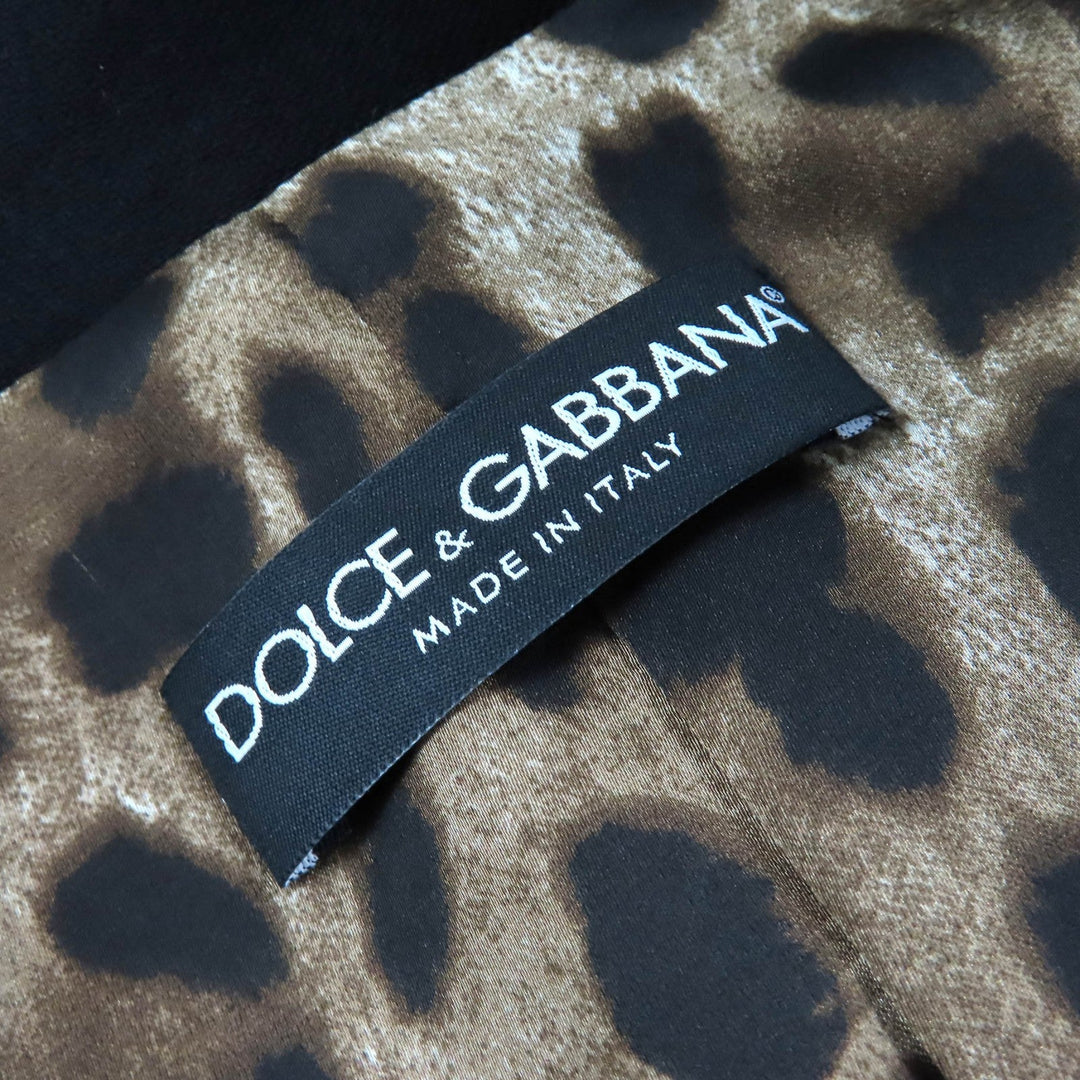 DOLCE&GABBANA coat Outer: 90% wool, Outer: 10% polyester, Lining: 97% polyester, Lining: 3% elastane (polyurethane) Black gold Women 38 Used Authentic