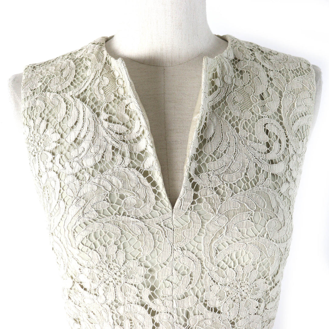 BURBERRY LONDON one piece 3929597 Outer: 71% cotton, Outer: 22% viscose, Outer: 7% polyamide, Lining: 100% polyester, Lining: 68% acetate light beige Women 36 Used Authentic