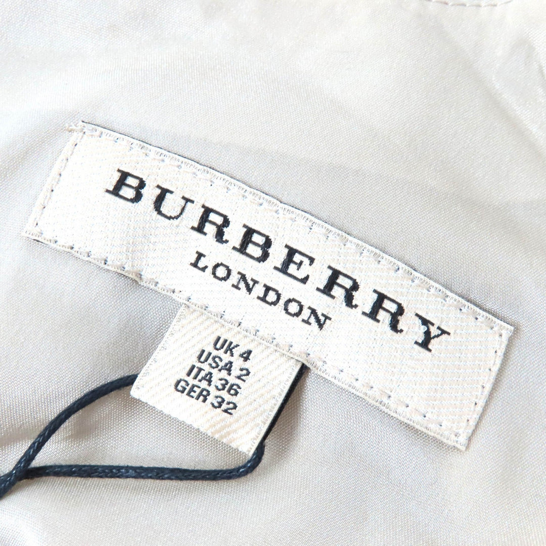 BURBERRY LONDON one piece 3929597 Outer: 71% cotton, Outer: 22% viscose, Outer: 7% polyamide, Lining: 100% polyester, Lining: 68% acetate light beige Women 36 Used Authentic