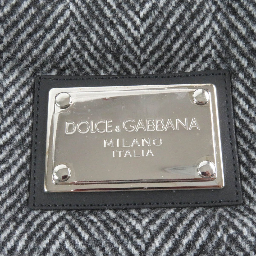 DOLCE&GABBANA Vest G9XP2T Outer: 90% wool, Outer: 10% nylon, Lining: 100% polyester, Filling: 90% down, Filling: 10% feather gray mens 46 Used Authentic