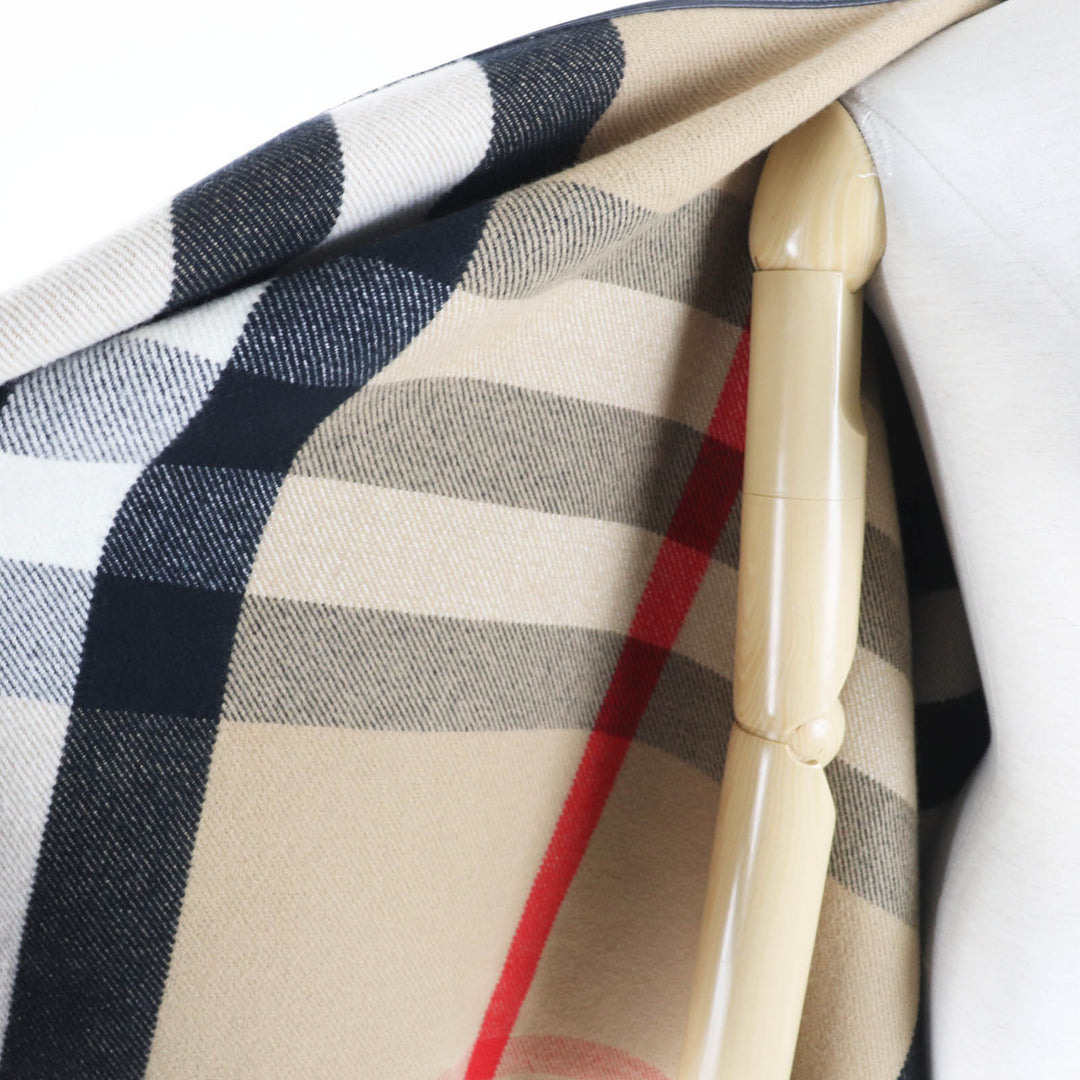 BURBERRY poncho 8050888 Main: 89% wool, Main: 11% cashmere, Part: Lamb leather Black Grey Women Used Authentic