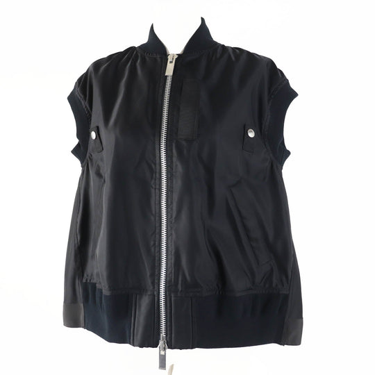 Sacai Best SCW-072 Outer: 100% nylon, Filling: 100% polyester, Lining: 100% cupra, Part: 50% cotton, Part: 50% polyester black Twill vest Women 1 Used Authentic