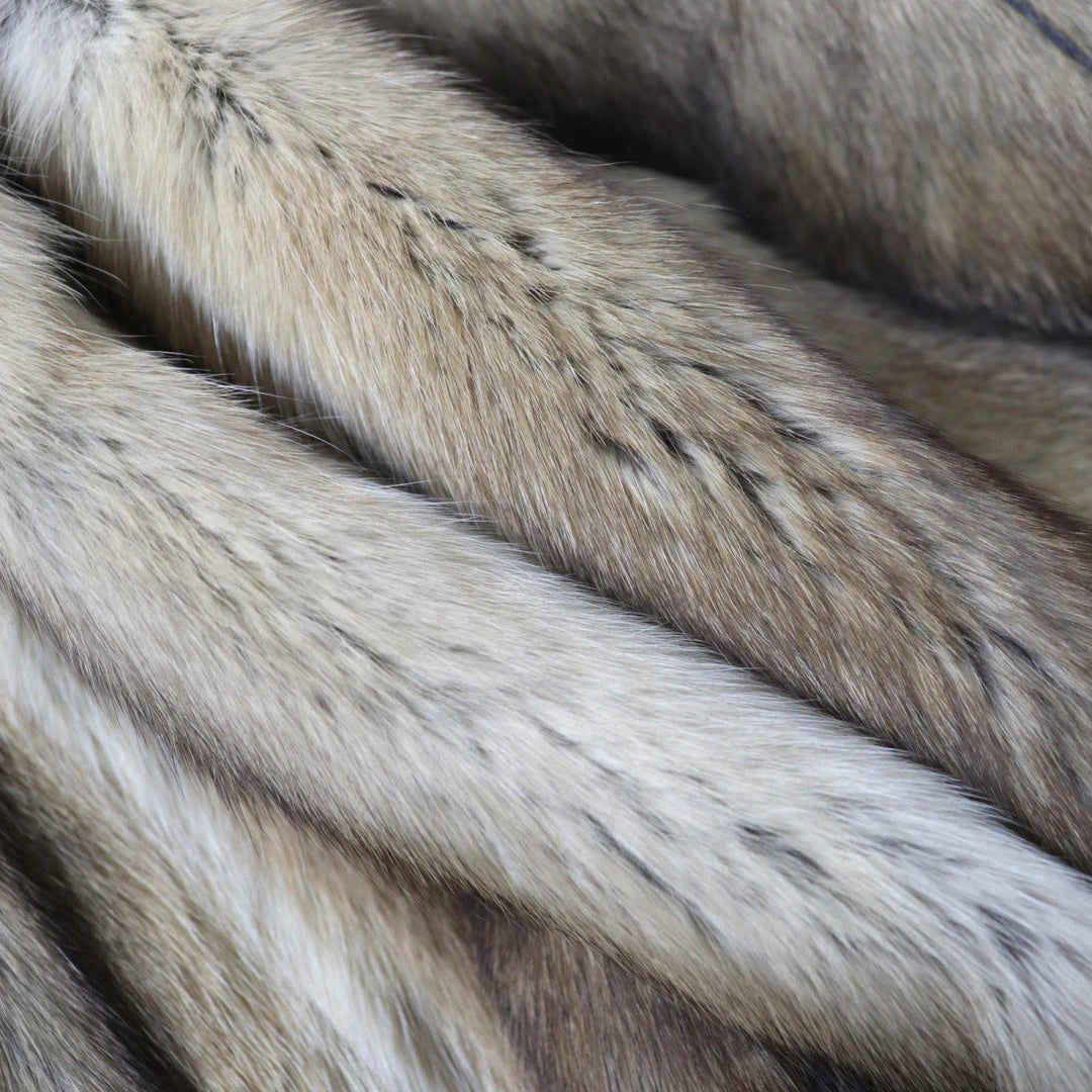 MARNI poncho Outer: 100% Ringtail, Lining: 100% Silk Brown Women 40 Used Authentic