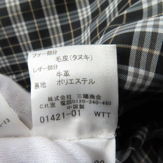 BURBERRY BLUE LABEL trench coat Outer material: 70% wool, Outer material: 30% angora, Fur: raccoon, Part: cowhide, Lining: 100% polyester black Women 38 Used Authentic