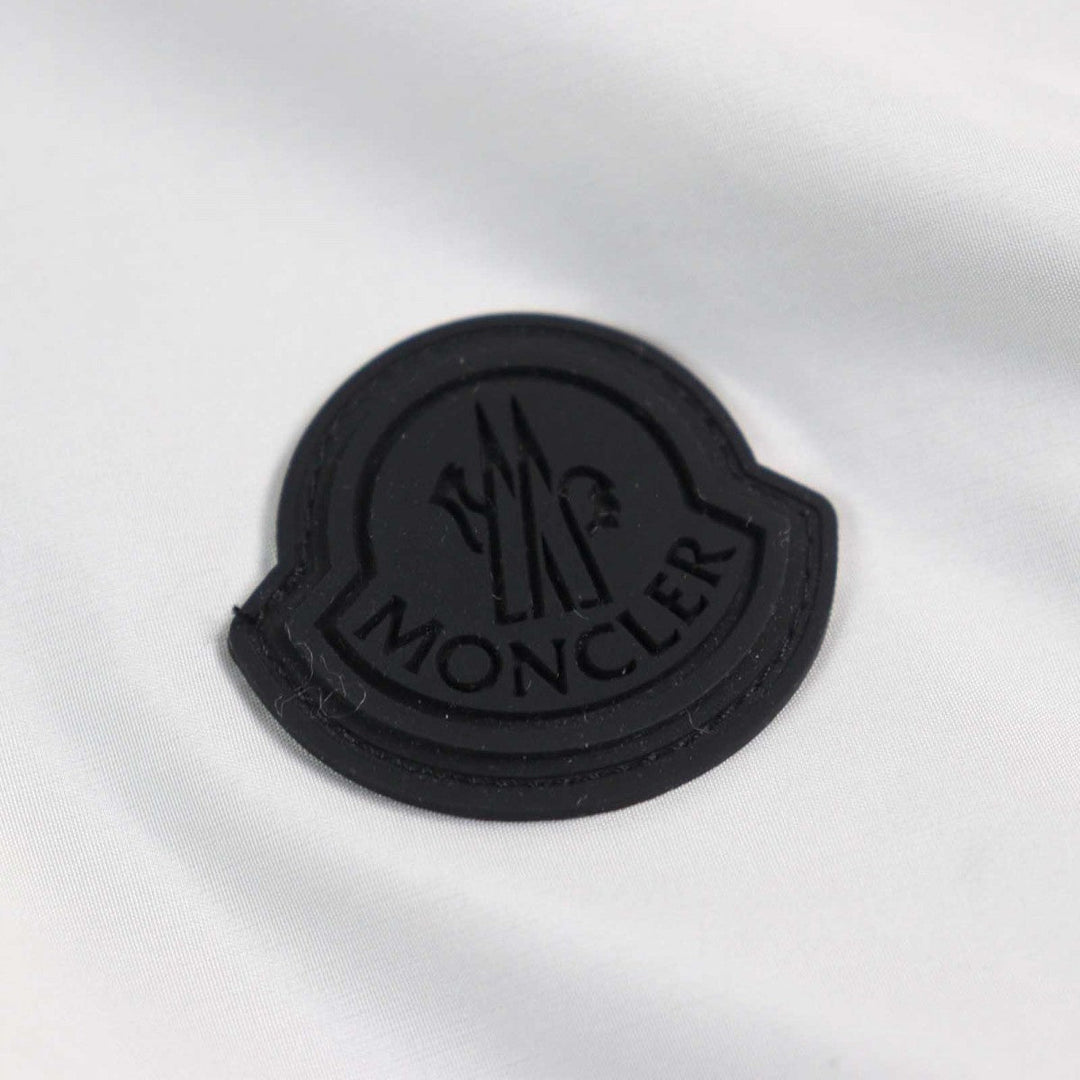 MONCLER Best I10911A00107 68352 Outer: 100% nylon, Lining: 100% polyester, Part: 100% nylon Ivory black PAKITO GIUBBOTTO mens 1 Used Authentic