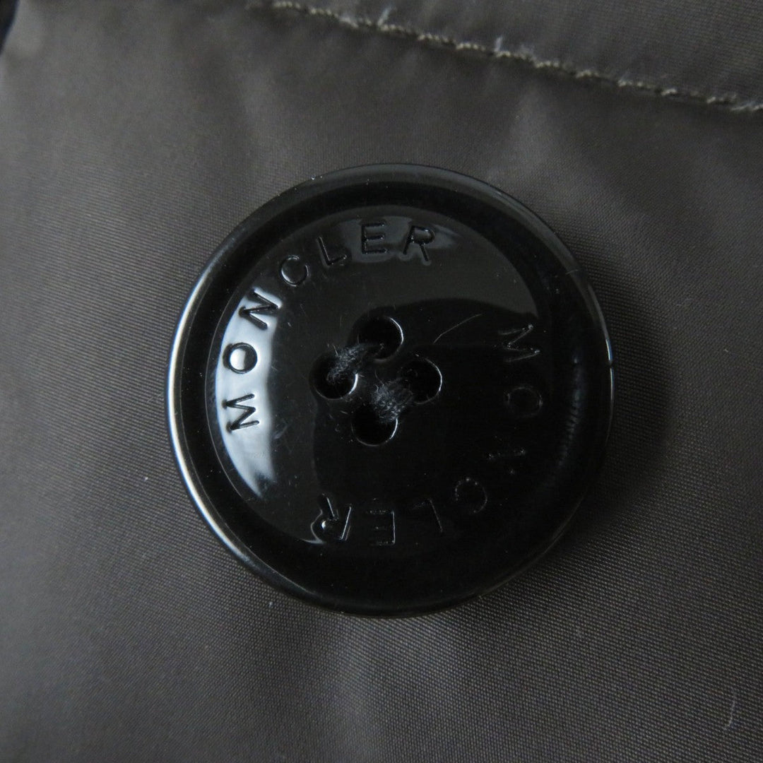 MONCLER down coat Main: 100% nylon, Lining: 90% down, Lining: 10% feather Brown GENEVRIER Women 1 Used Authentic