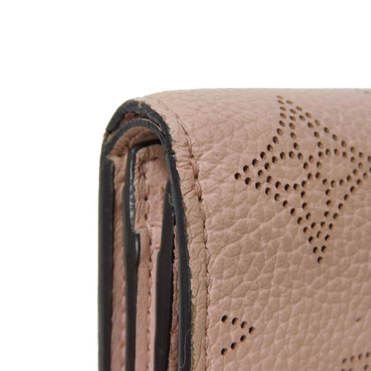 LOUIS VUITTON Bifold Wallet M62541 Mahina leather (stamped) Magnolia Monogram Mahina Portefeuille Iris Compact