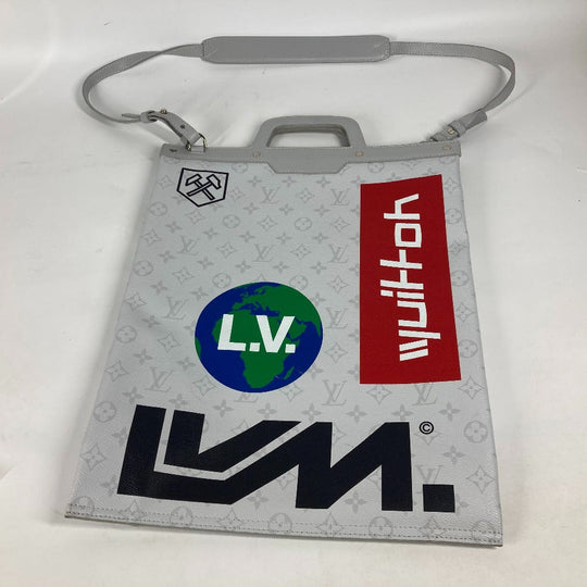 LOUIS VUITTON Tote Bag M44627 Monogram canvas white Monogram white Flat Vertical Tote mens Used Authentic