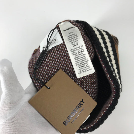 BURBERRY Knit hat 8049580 cashmere Brown check Women Used Authentic