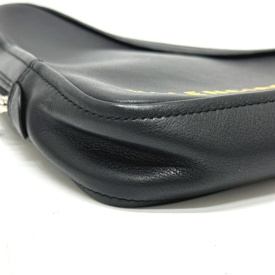 BALENCIAGA Pouch 476976 leather black Triangle triangle mens Used Authentic