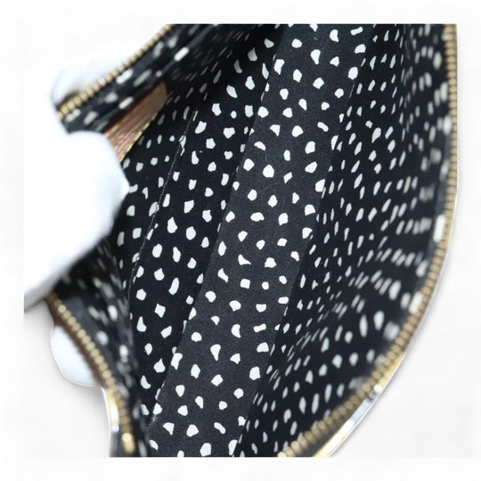 Louis Vuitton Vernis Yayoi Kusama Pochette Accessoires Black Yellow Polka Dot Shoulder Bag Women's Handbag M91427