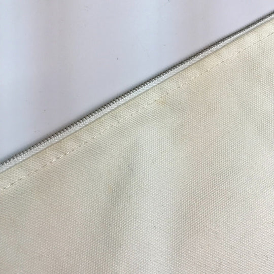 HERMES Pouch cotton off white Horse Adada GM unisex(Unisex) Used Authentic