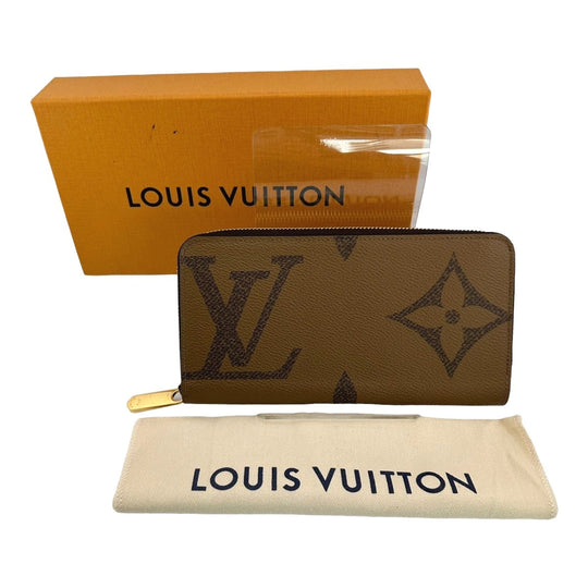 LOUIS VUITTON Long Wallet Purse M69353 Monogram canvas Brown Giant reverse Monogram Zippy wallet mens(Unisex) Used Authentic