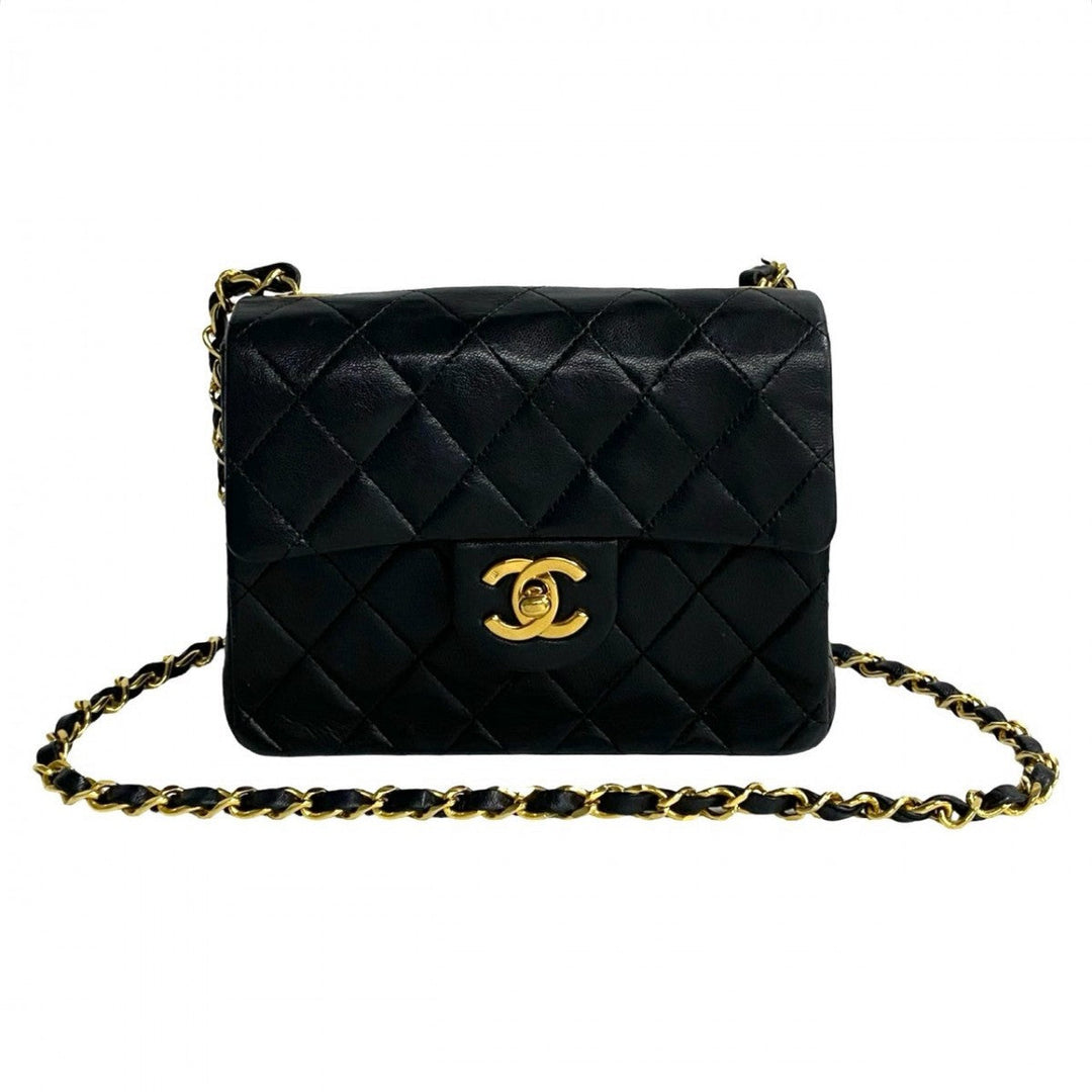 CHANEL Shoulder Bag lambskin black Matrasse