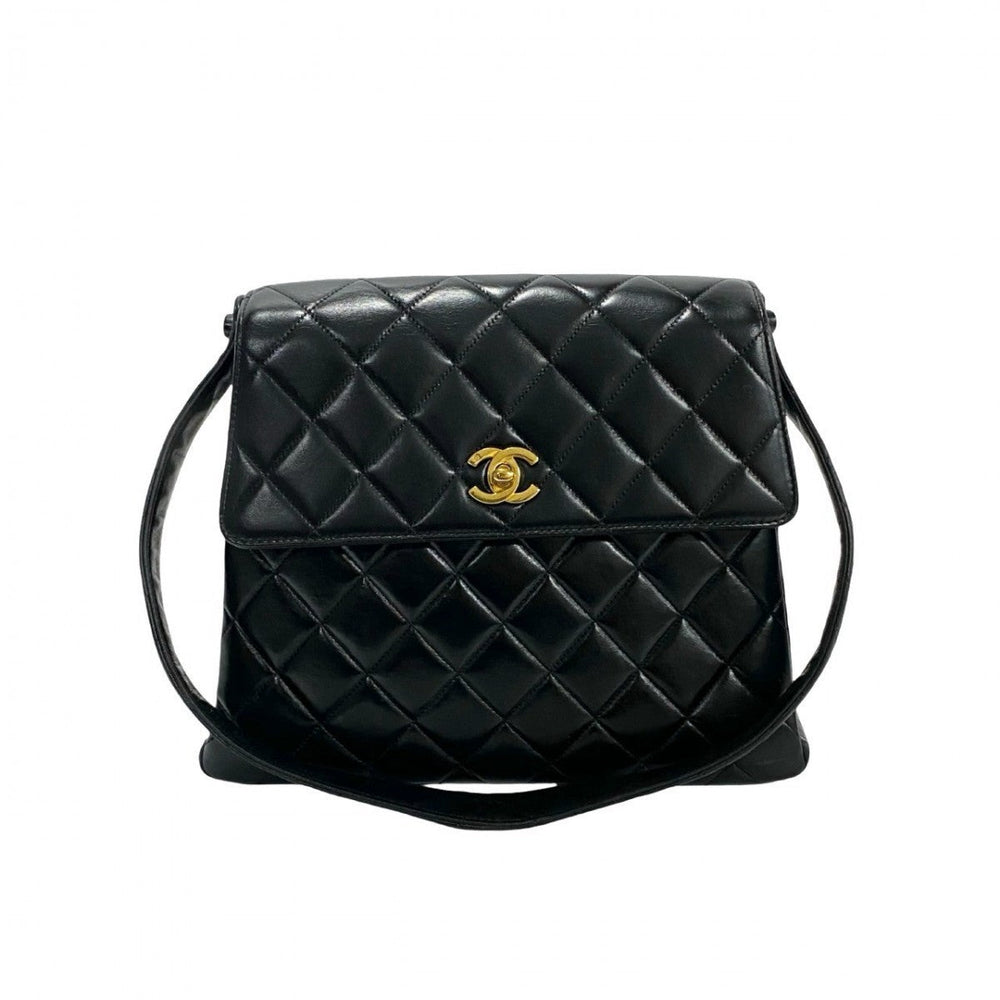 CHANEL Shoulder Bag lambskin black Matrasse