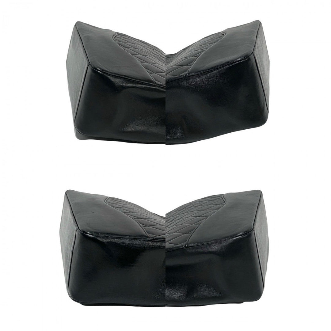 CHANEL Shoulder Bag leather black